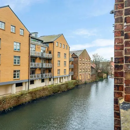 That Cool Little Apartment You Were Looking For York Esterno foto