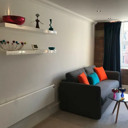 That Cool Little Apartment You Were Looking For York Esterno foto